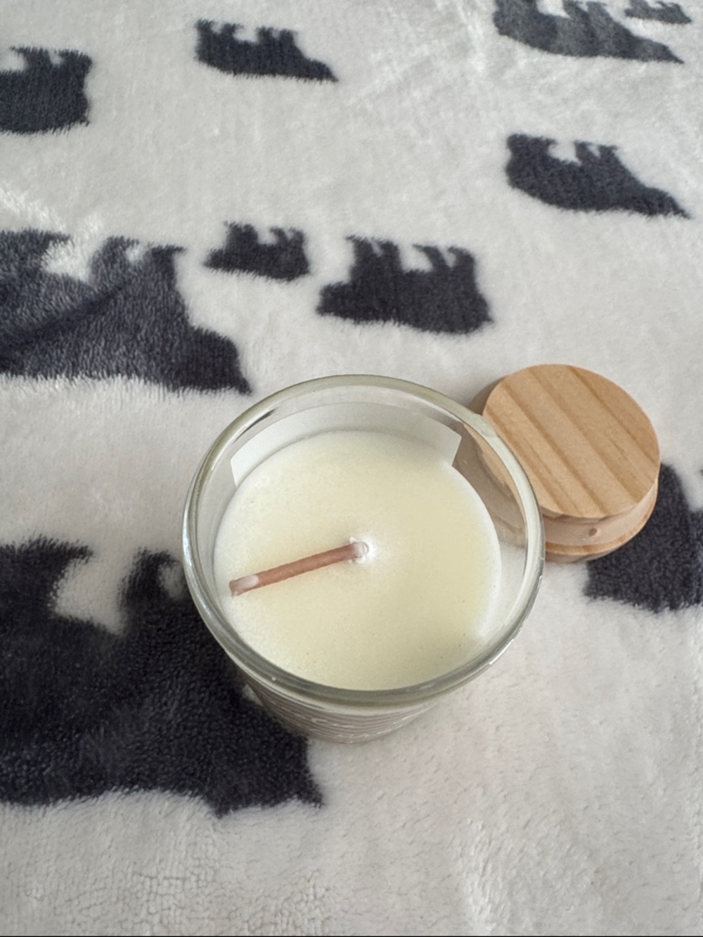 Soy Candle - Picture 2 of 2